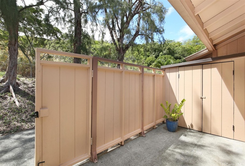 Courtyard with extra storage.