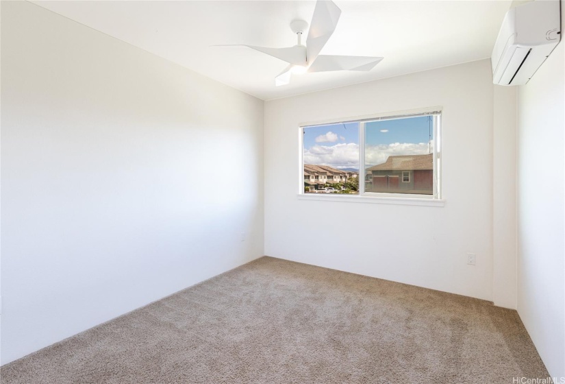 3rd bedroom upstairs