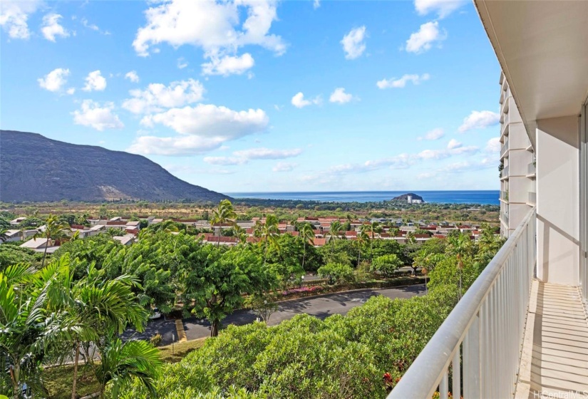 Lanai Views!