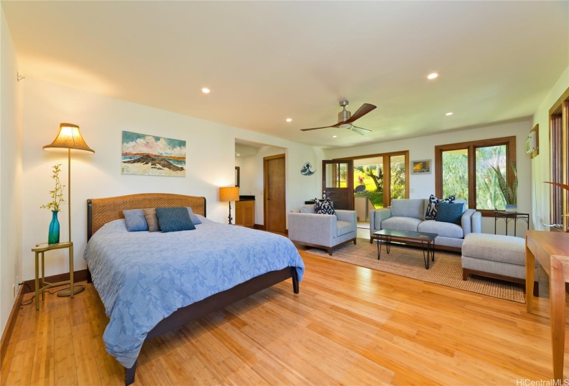 Guest Suite Ohana with separate entry way