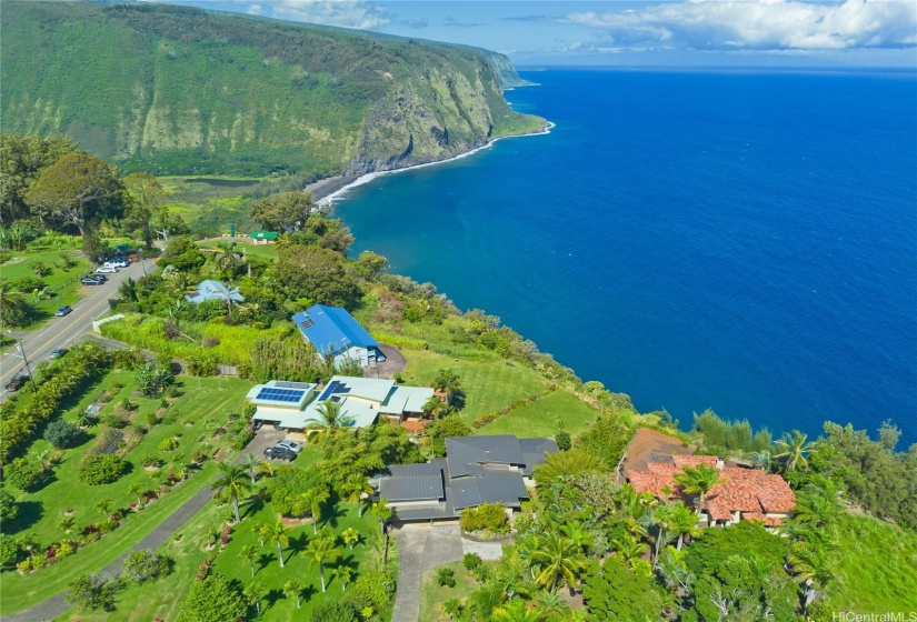 Unparalleled ocean views of Waipio Valley