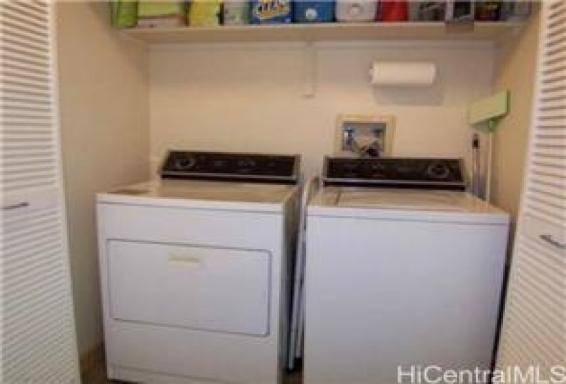 washer and dryer in unit