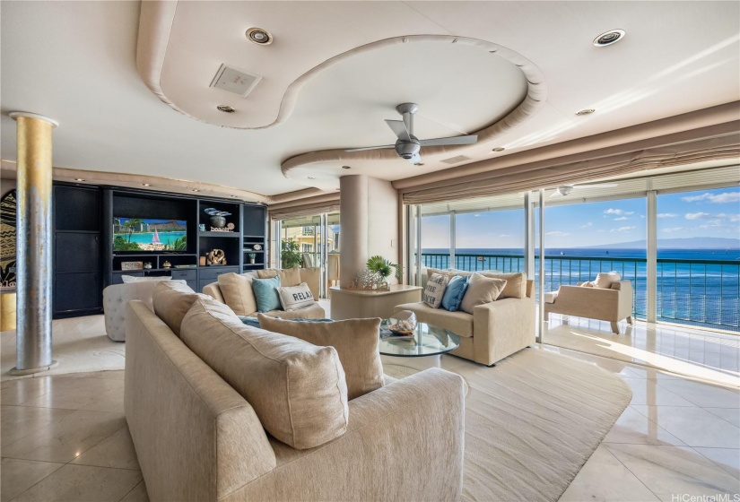 You will appreciate the Curated Character that Unit 907 has, the design features are neutral silk ceiling treatments & high-end carpet to add the right amount of comfort to your Hawaiian abode!