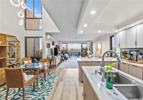 E Komo Mai - Welcome to this Sstunning corner-end unit at Dowsett Point, located on the coveted 