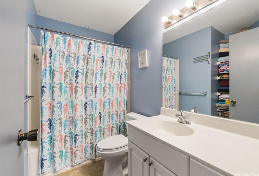 Second full bath upstairs.