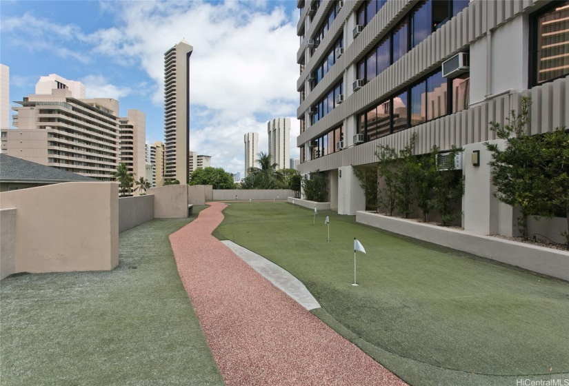 Take the elevator to the 5th floor to enjoy the putting green.