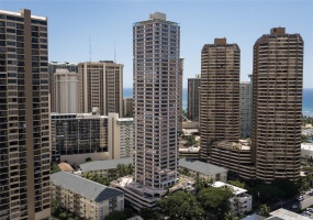 Nestled at the entrance of Waikiki and conveniently located near Ala Moana Shopping Center, Ala Moana Beach, the Convention Center and the Waikiki nightlife.