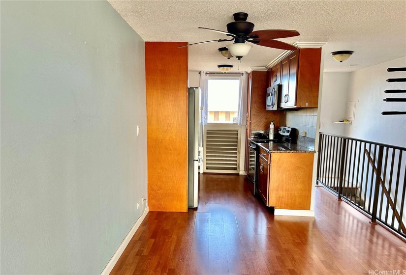 Kitchen/dining space