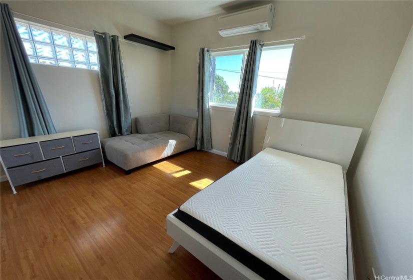 4. $1,600 Primary (W/Own AC and Bathroom)