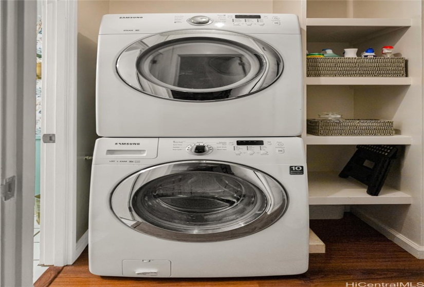 In-Unit Washer/Dryer