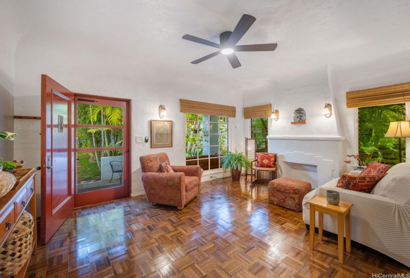 High ceilings, beautiful wood floors, plenty of windows, and natural lighting.