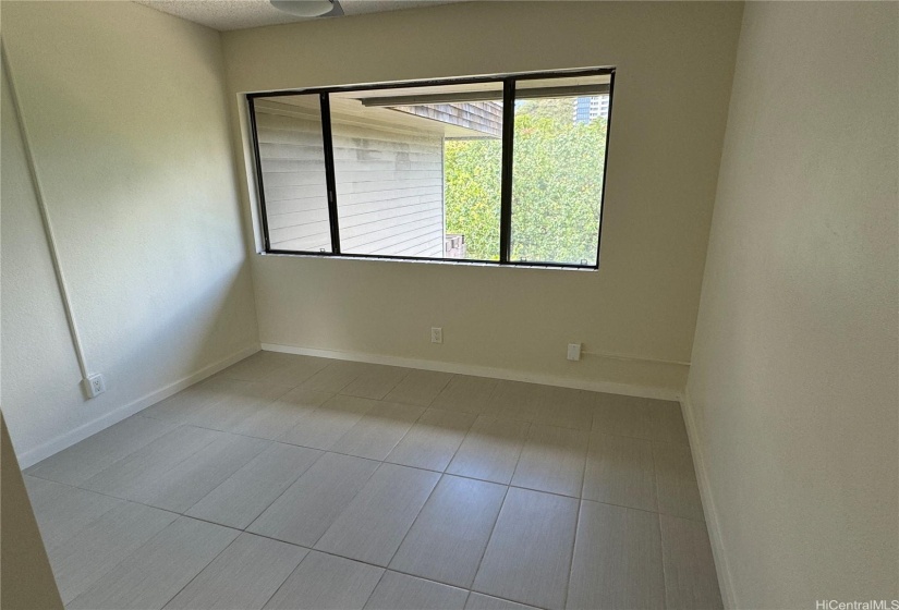 Bedroom 2 (3rd floor)