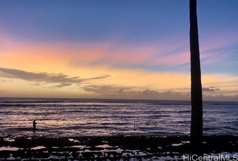 Sunset at Maili Point