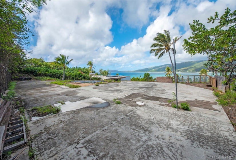 Diamond Head, Mountain and Ocean views!