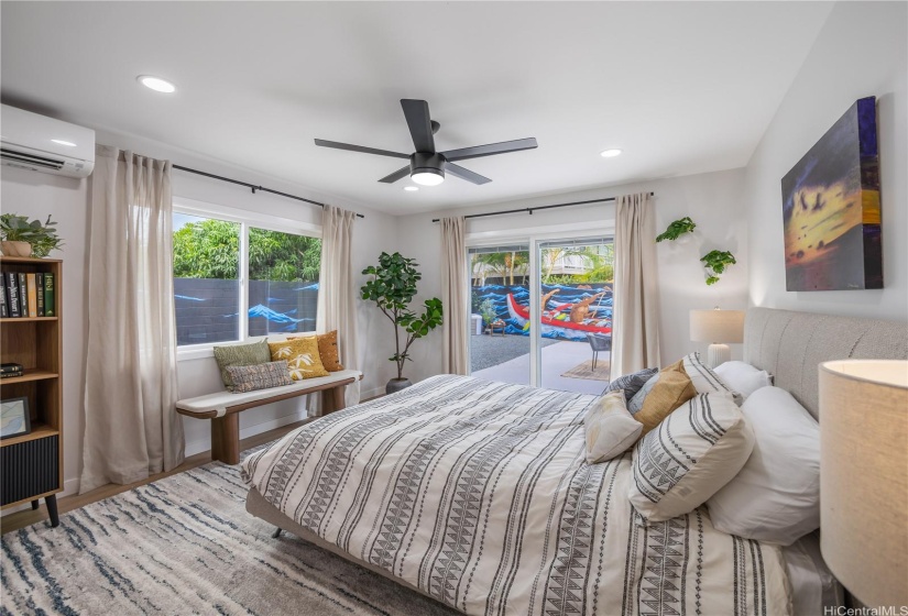 Sliding Door Access to Back Yard & Jacuzzi ... Take In the Beautiful CustomMural, Homage to Kailua, the Mokulua Islands and the Wa'a -Canoe Water-sports ofchoice on the Windward Side!