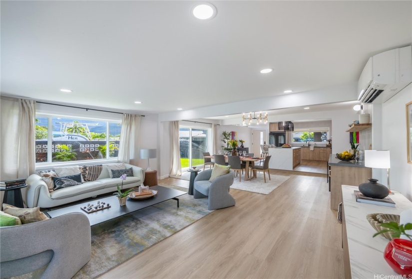 Open Concept gives you flexible ways to Dine & Entertain! Recessed LEDLighting throughout the Home, Split AC's and Luxury Vinyl Planking make for aseamless & timeless look that will work well with your furnishings or purchase thestaging package!