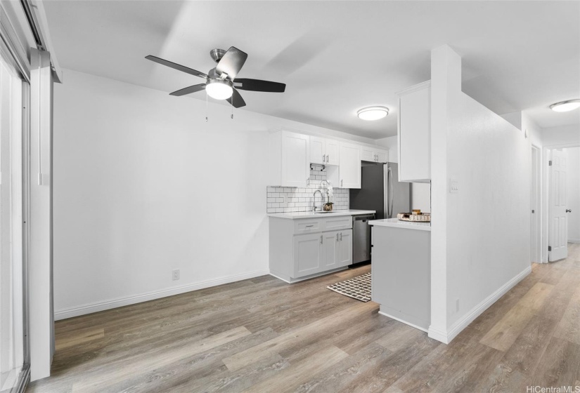 Dining room/ Kitchen