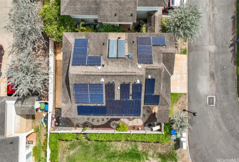 23 PV PANELS, BATTERY, and SOLAR WATER HEATER! Save energy and money with this eco-friendly home!