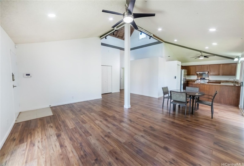 Open floor living room~  the interior of the home has been freshly painted!