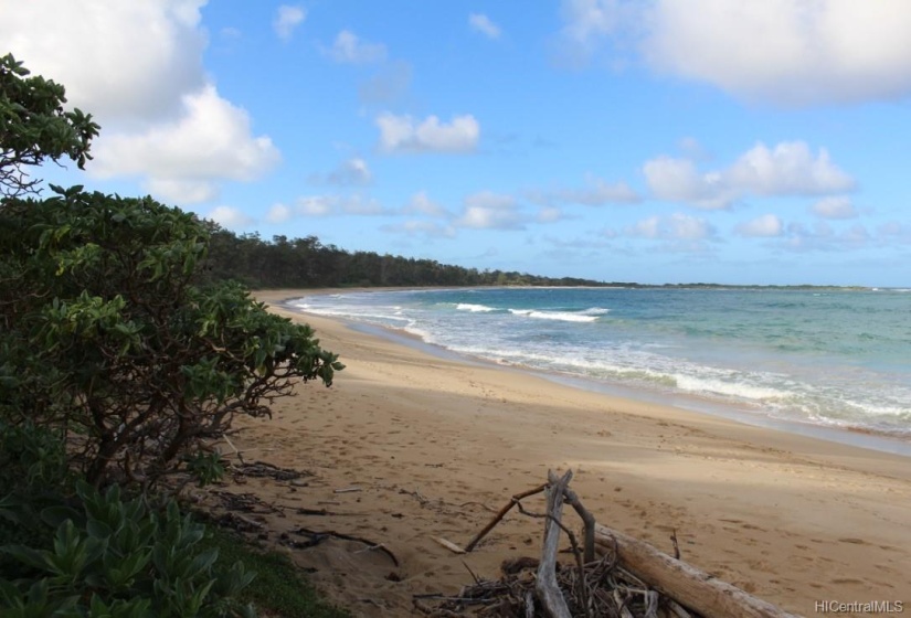 Secluded, private, rejuvenating Malaekahana Bay