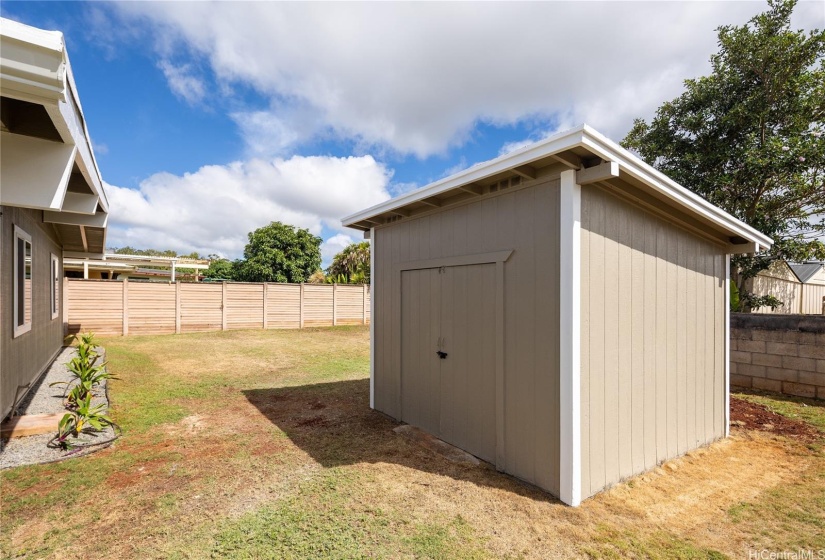 Permitted outdoor storage shed, perfect for tools, garden supplies, camping gear, etc.