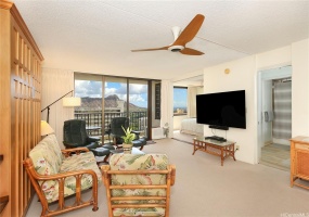 Prime views as soon as you open the door....Yes !