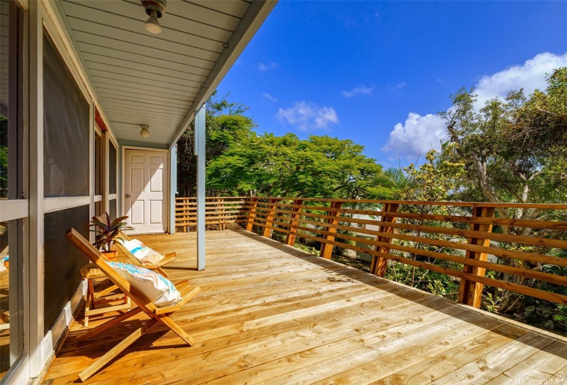 Large deck off of downstairs bonus room.