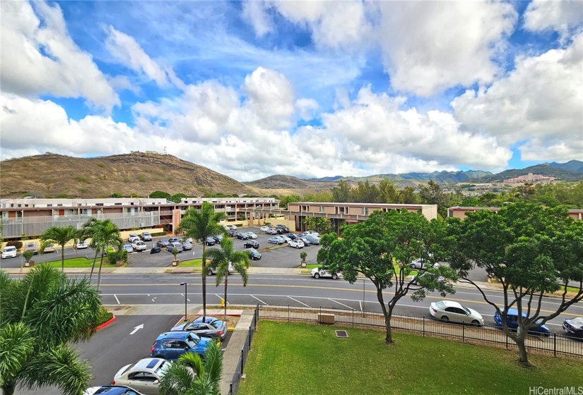 View of mountains and Tripler Hospital