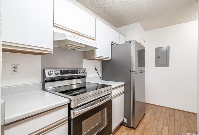 Newer Refrigerator & Stove.