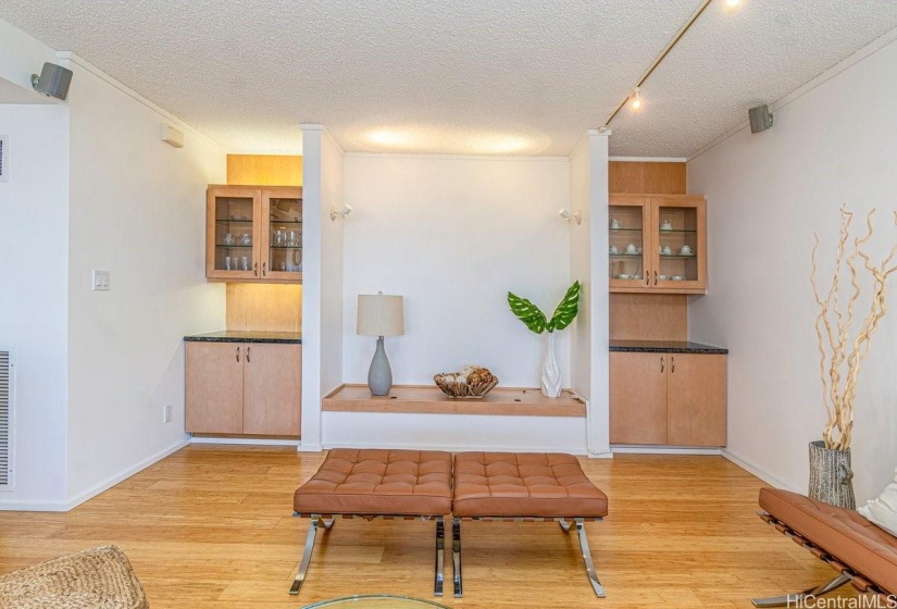 Built-in Entertainment cabinet w/ storage bench