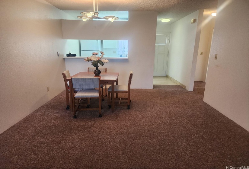 View from lanai towards the kitchen/dining area.