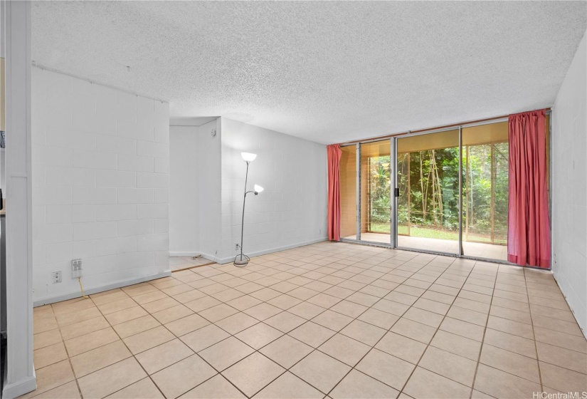 living room - actual.