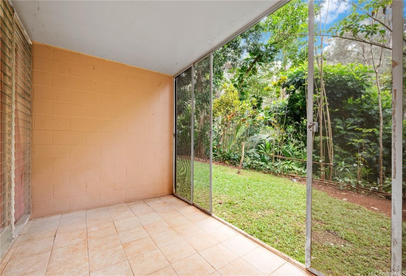 indoor patio - actual.