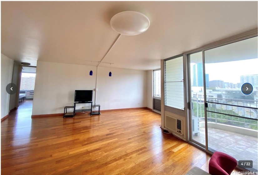 Living dining area