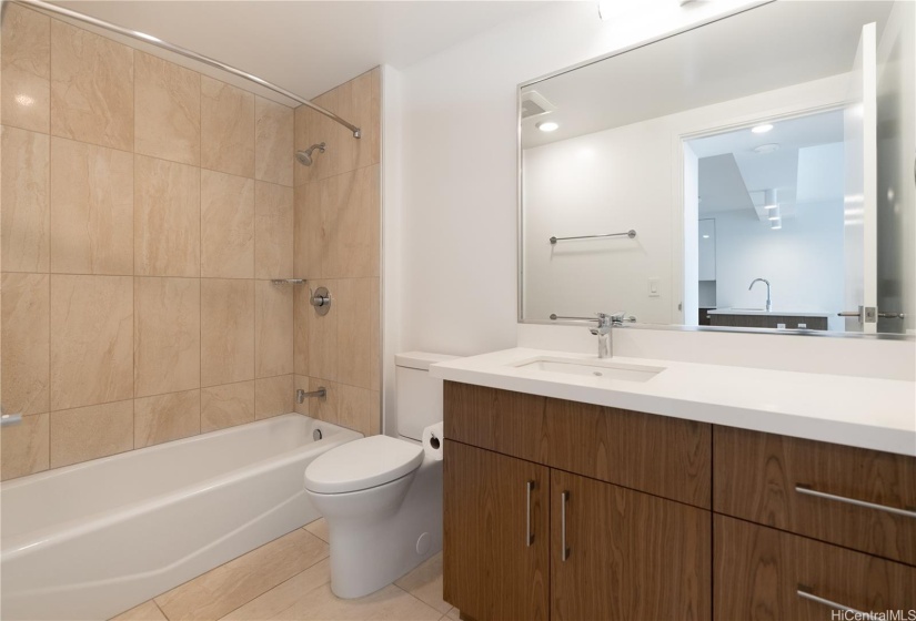 Guest Bathroom off the 2nd bedroom