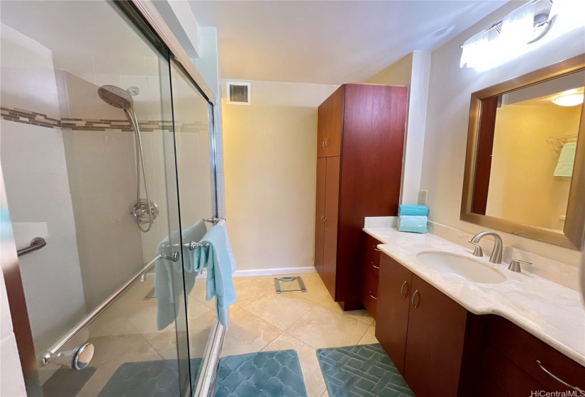 Remodeled main bedroom bathroom