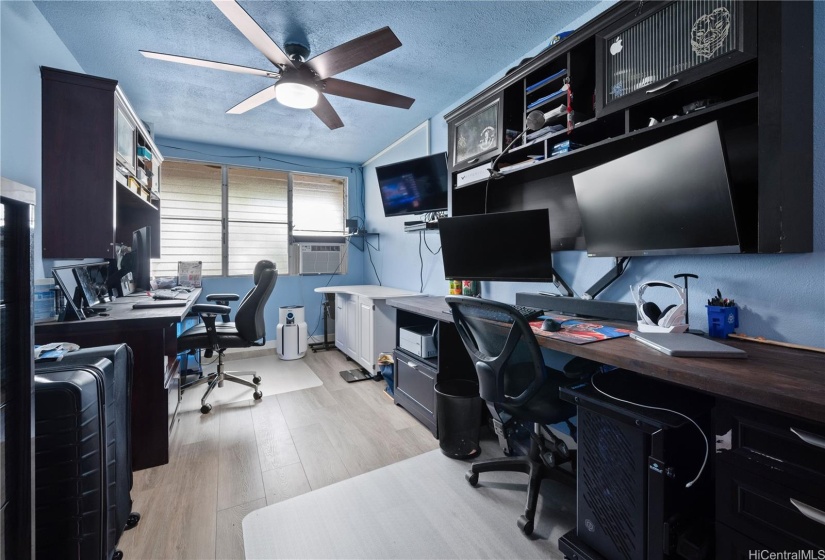 office area in the primary en suite.