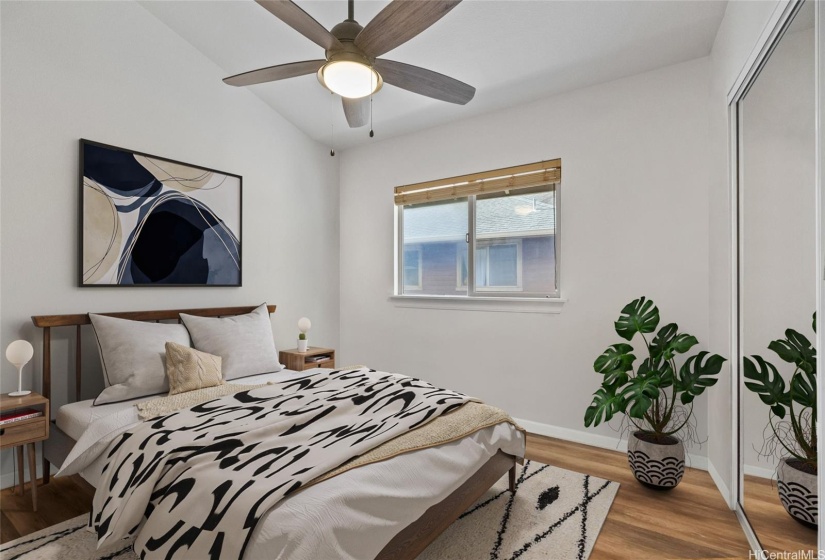 Second bedroom. This photo has been virtually staged.
