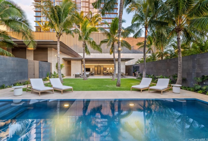 Victoria Place - Lauhala Pool Residence (75 PPL Max Occupancy, Ground Level Amenity)
