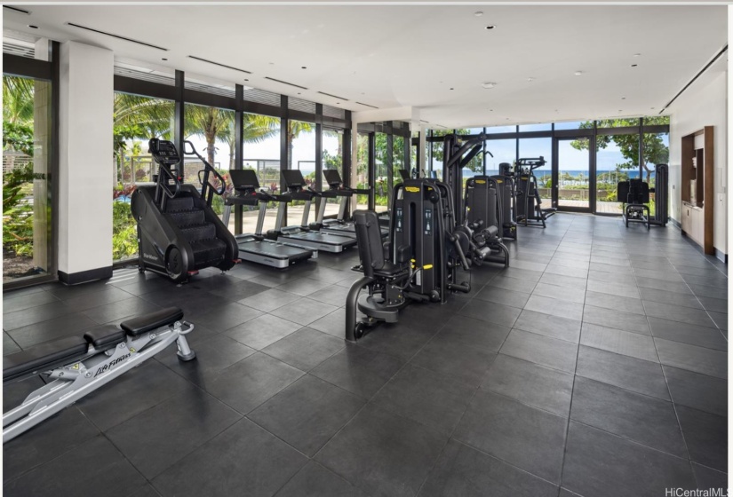 Victoria Place - Fitness Center (5th Floor)