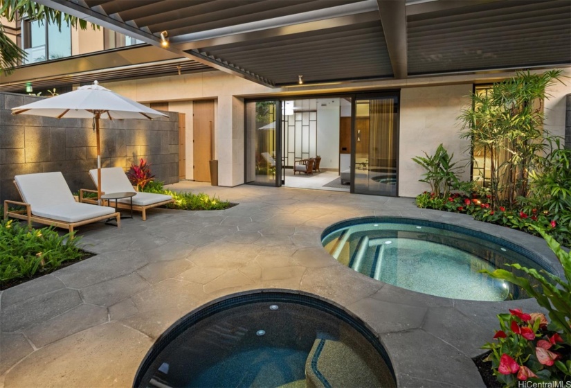 Victoria Place - Spa Area Outdoor Lounge (5th Floor)