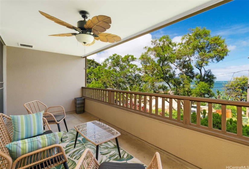 covered lanai with Kaneohe Bay views