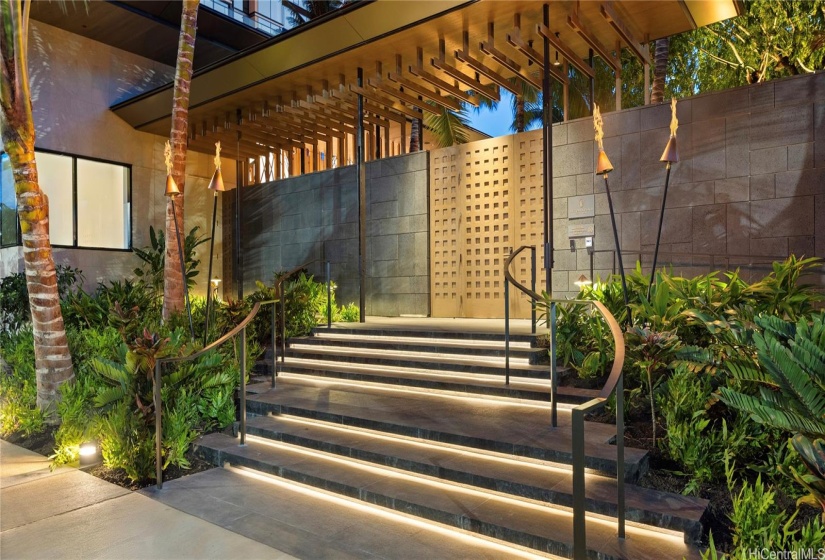 Entrance from Auahi Street