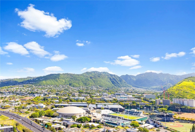Views of Manoa valley