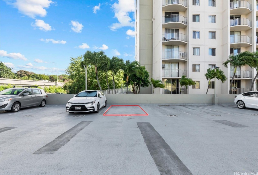 Parking D52 upper deck