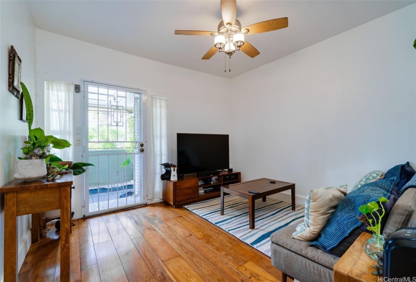 Living Room (Unit C)