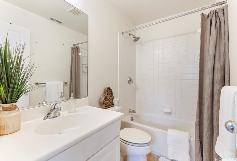 2ND BATH UPSTAIRS