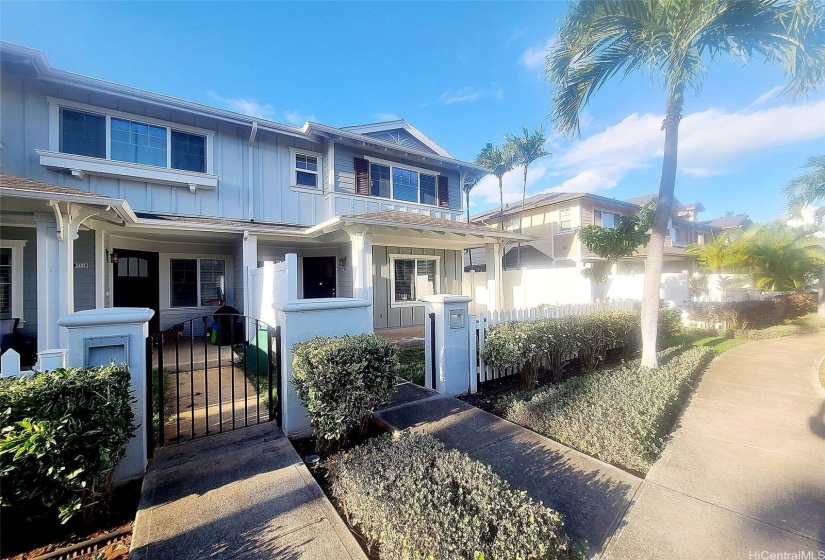 CORNER END 2 STORY CENTRAL AC TOWNHOME WITH 2 CAR GARAGE & YARD
