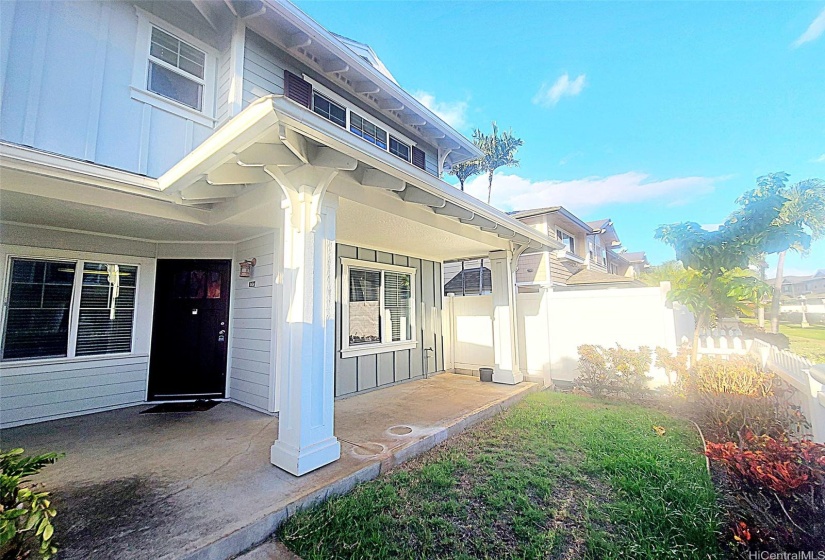 CORNER END 2 STORY CENTRAL AC TOWNHOME WITH 2 CAR GARAGE & YARD