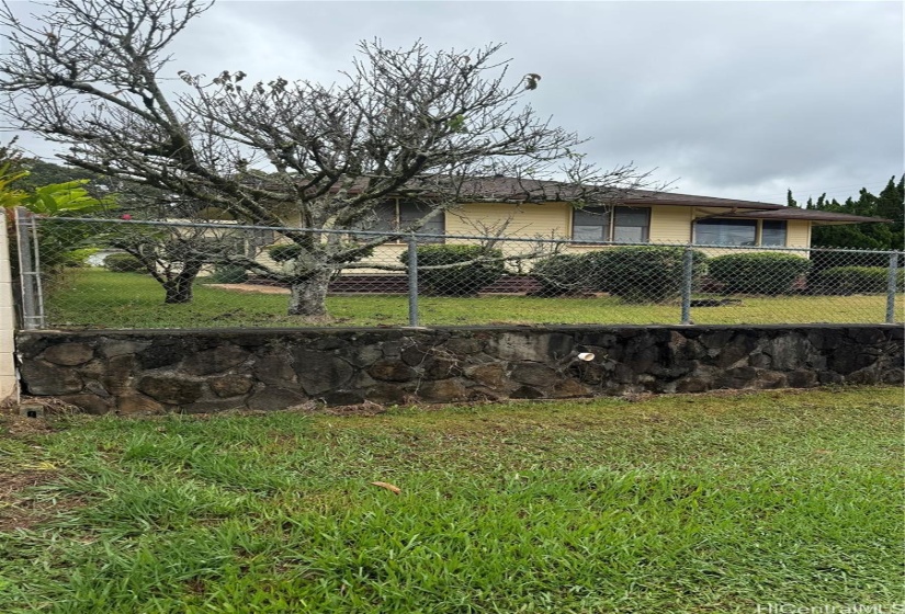 Eames Street frontage, where new driveway access is required